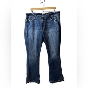 Classic Women's Blue Distressed Jeans
